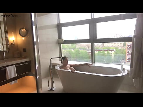❤️ Ogromna laska namiętnie waląca sobie cipkę w łazience Porno fb at pl.bestsexporno.ru ❌❤