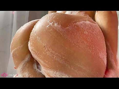 ❤️ Brunetka Masturbuje cipkę wibratorem do intensywnego orgazmu pod prysznicem Porno fb at pl.bestsexporno.ru ❌❤