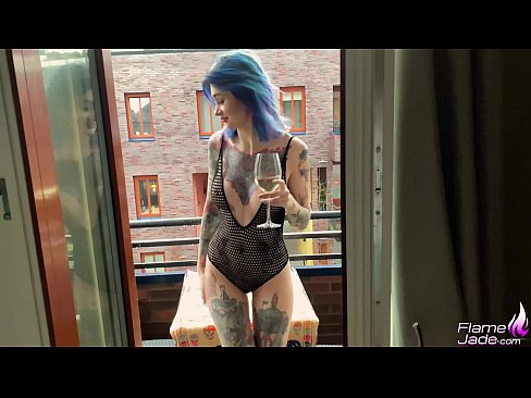 ❤️ Ogromna dziewczyna ssąca i pieprzy się namiętnie pod gołym niebem Porno fb at pl.bestsexporno.ru ❌❤